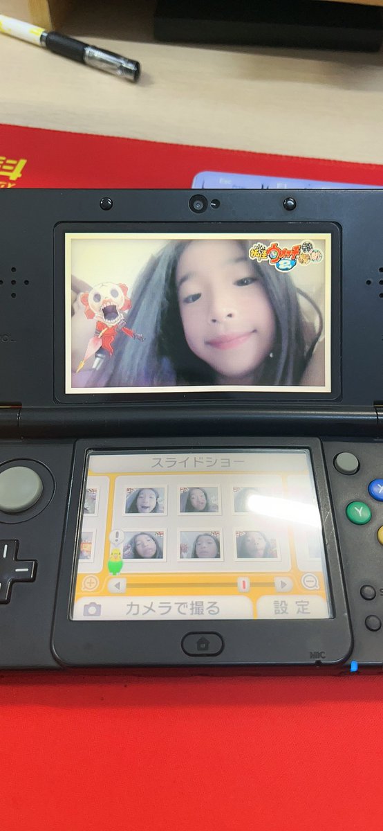 KyrieGood's tweet photo. @Nintendo I bought a second-hand new 3ds, and there are many possible photos of the original owner. I don't know if she still wants these photos? https://t.co/zorm4BWkdr