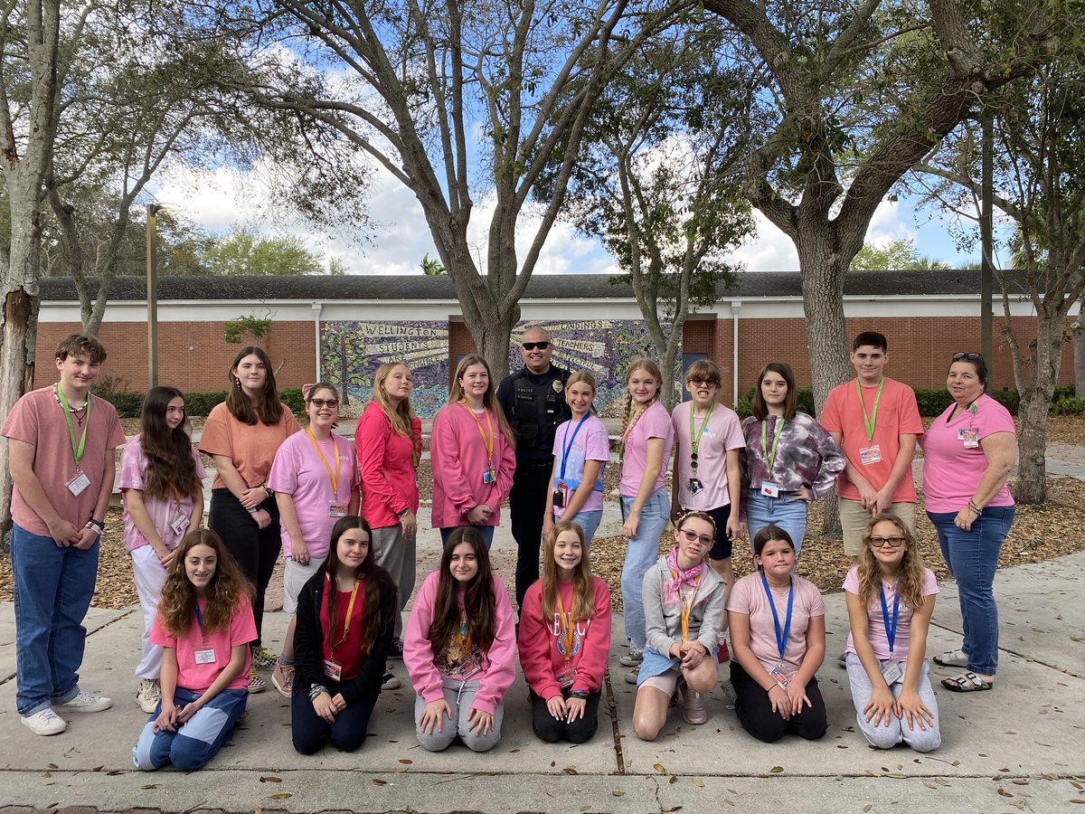 Celebrating Pink Shirt Day with Ofc Kirstin! #PinkShirtDay #bekindpbc <a href="/SafeSchools_PBC/">SafeSchools_PBC</a> <a href="/PBSchoolsPD/">Palm Beach Schools Police Department</a> @selpbc #KindnessMatters <a href="/sdpbc_lindsay/">Lindsay Ingersoll</a>