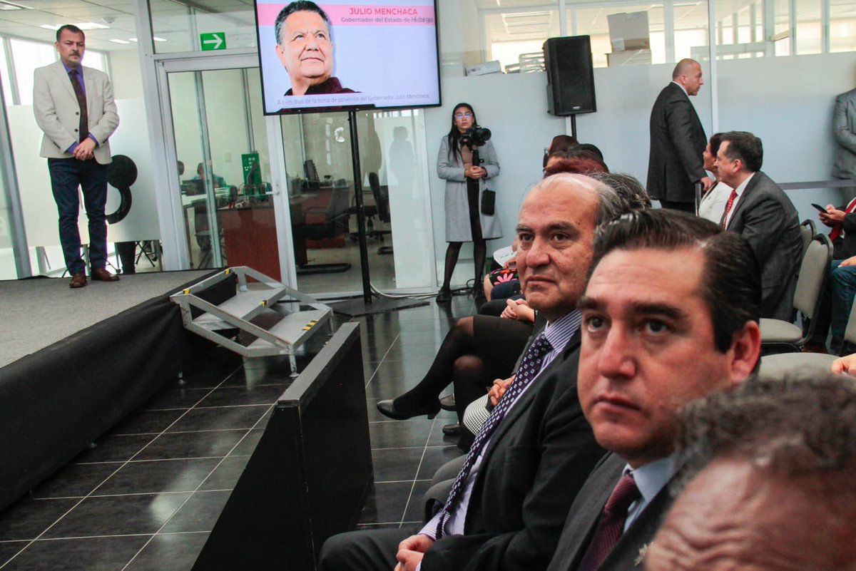 natycastrejonv's tweet photo. La Designación del Centro de Excelencia Blockchain Hidalgo, como Miembro de la Red de Centros de Excelencia en Tecnologías Transformadoras de la OEA es una oportunidad para conjugar la ciencia y la tecnología a las prácticas o políticas gubernamentales aplicadas al desarrollo. https://t.co/WHsHpMLAsY