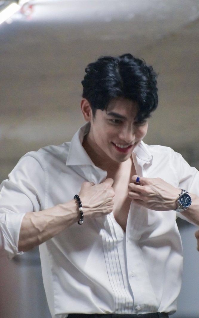 MFlorM2's tweet photo. Tan hermoso ☺️

#MewSuppasit 
@MSuppasit #มิวศุภศิษฏ์ https://t.co/6wQTpXLX3G