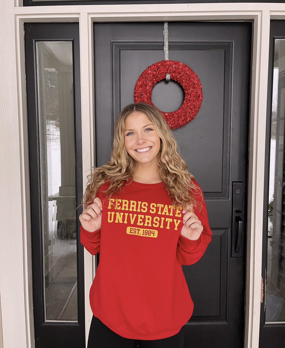 grace lyons tweet media