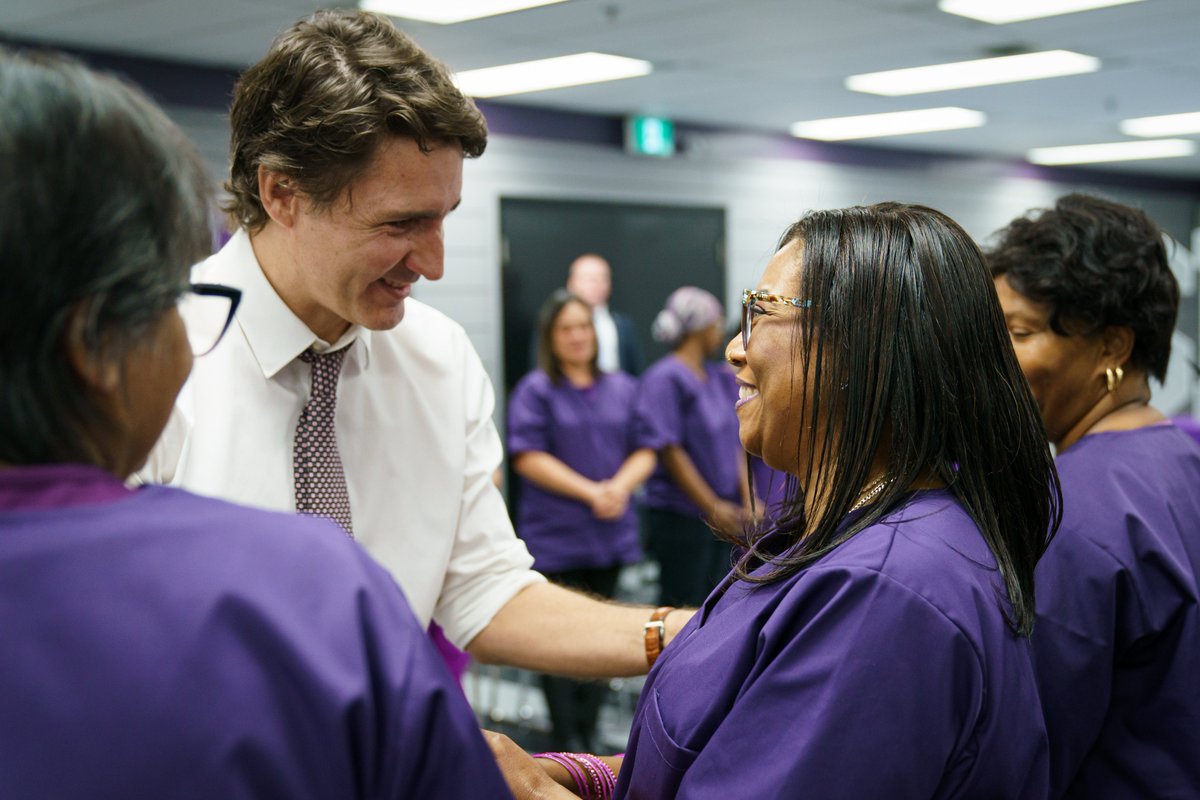 JustinTrudeau's tweet photo. Today, I heard powerful stories from personal support workers from Ontario. I promised we’ll continue to do everything we can to get them the pay and working conditions they deserve. And as we continue to improve health care for all Canadians, I’ll carry their stories with me. https://t.co/ywLZ7BPd9L