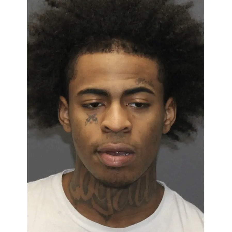 NewWaveHipHopp's tweet photo. NY drill rapper #NasEBK charged with terroristic threats after YouTube prank https://t.co/7buL2rJnMQ