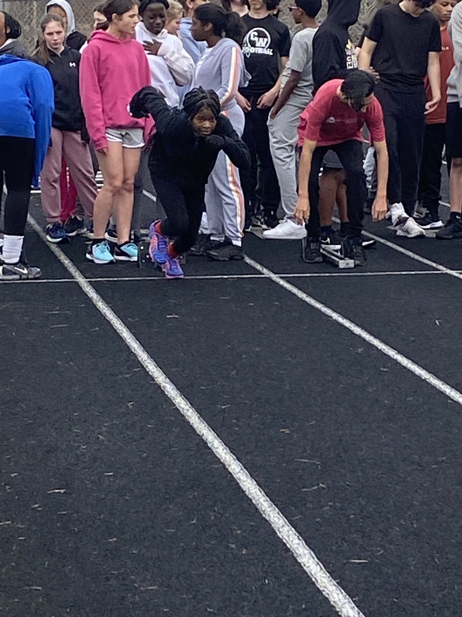 CWMSTFSPRINTERS's tweet photo. Canal Winchester families if you have or know a 7th or 8th grader who wants to be a part of dedicated team and is looking to challenge themselves we would love to add them to our team! We are locked in and ready to work! @CWIndians @CwmstF @CWSprinters @CWMSAthletics https://t.co/Rvi9DTpUzz