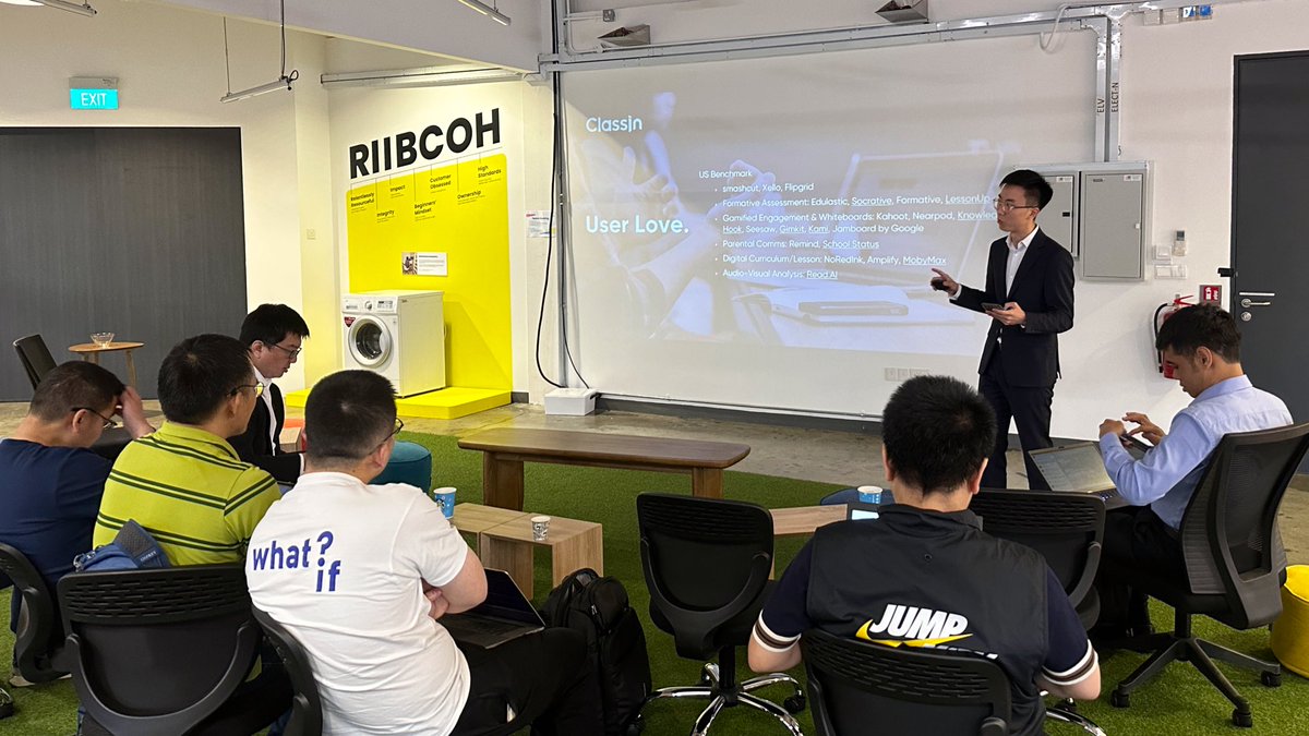 drostontang's tweet image. Investor Pitch Event 22 Feb 2023

Energized with the spirit &amp;amp; passion of the Chinese SaaS Founders. One of them was the exCTO of OFO 🚲 

Many thanks to Glints for hosting us! 

Interested VCs/family offices, feel free to reach out.

#Linkloud #XNode #Singapore #Startupdelegation