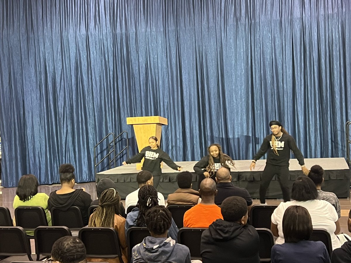 AllenPeerLeader's tweet photo. Black History Month Showcase at Allen HS!! https://t.co/F9nusvUxyJ