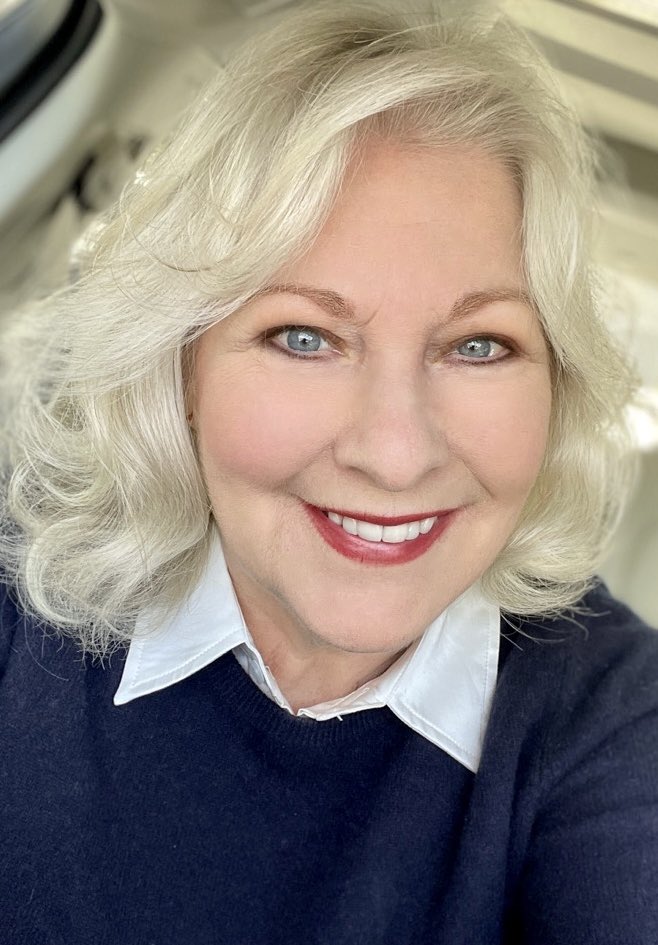 Catherine Carlen tweet media