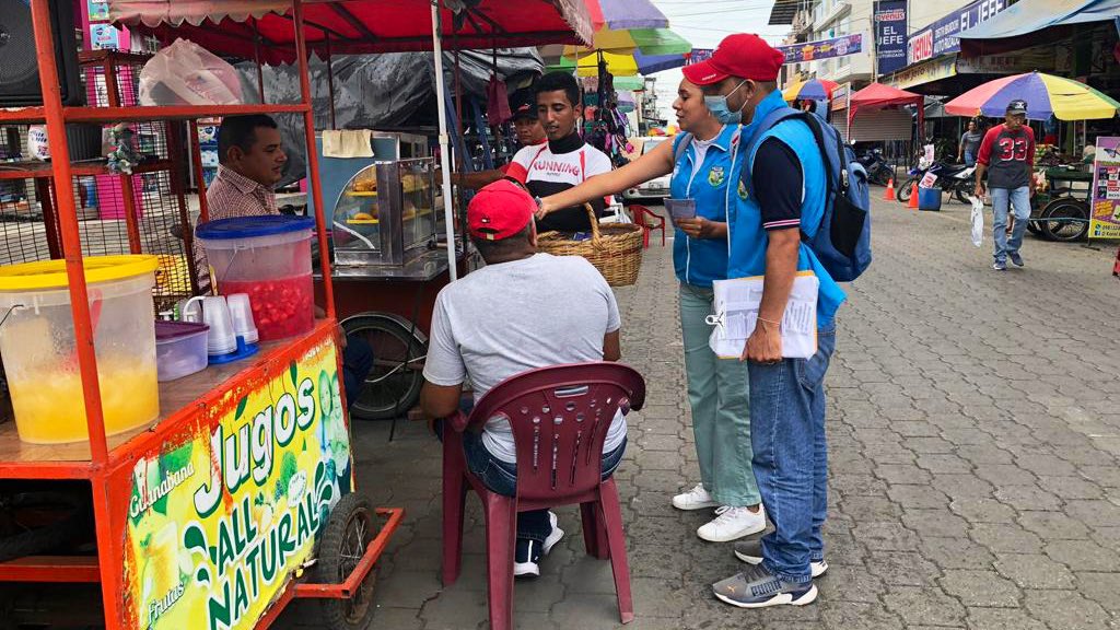 DHumanoEc's tweet photo. #Guayas | Durante el feriado de Carnaval nuestros técnicos de Protección Especial en convenio con los GAD Municipales socializaron en #Milagro, #Yaguachi y #ElTriunfo sobre la vulneración de los derechos de niñas/os y adolescentes al realizar trabajo infantil y mendicidad. https://t.co/9CjEkOrx7Q