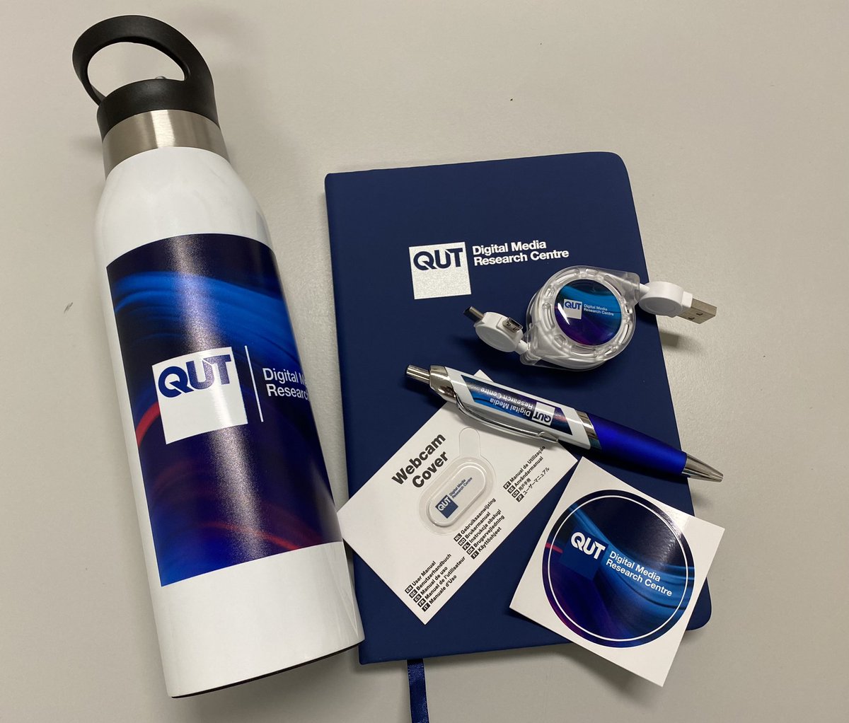 It’s O’Week and we’re playing icebreaker bingo with our new postgrad #digital #communication students today - thx for the prizes <a href="/qutdmrc/">QUT Digital Media Research Centre</a>