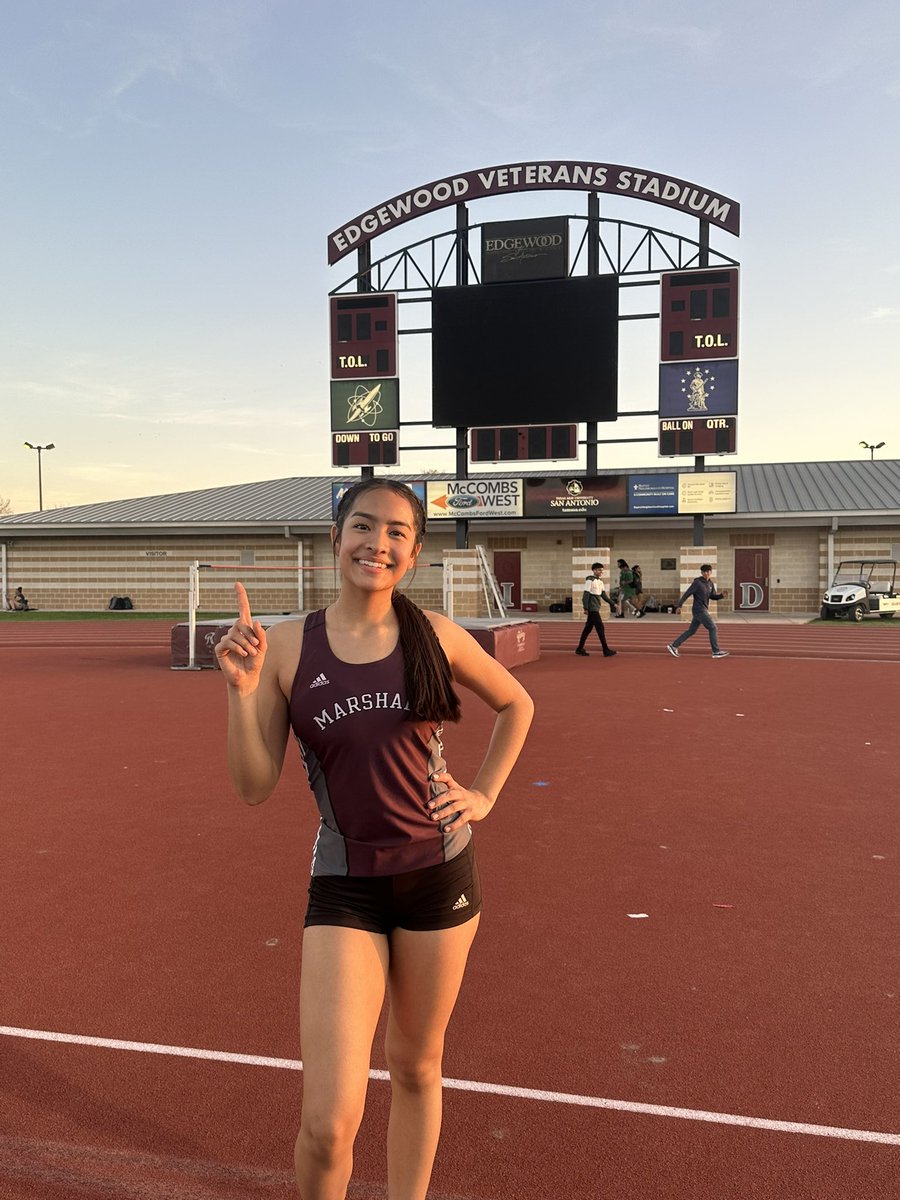 Marshall Girls Track tweet media