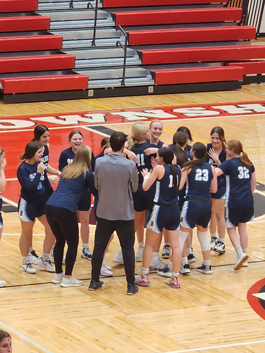 Troy3775's tweet photo. Immediately following the buzzer!! The Blue Devils are in The WPIAL Final Four!!

#bluedevilborn https://t.co/m6DXGJuXmt