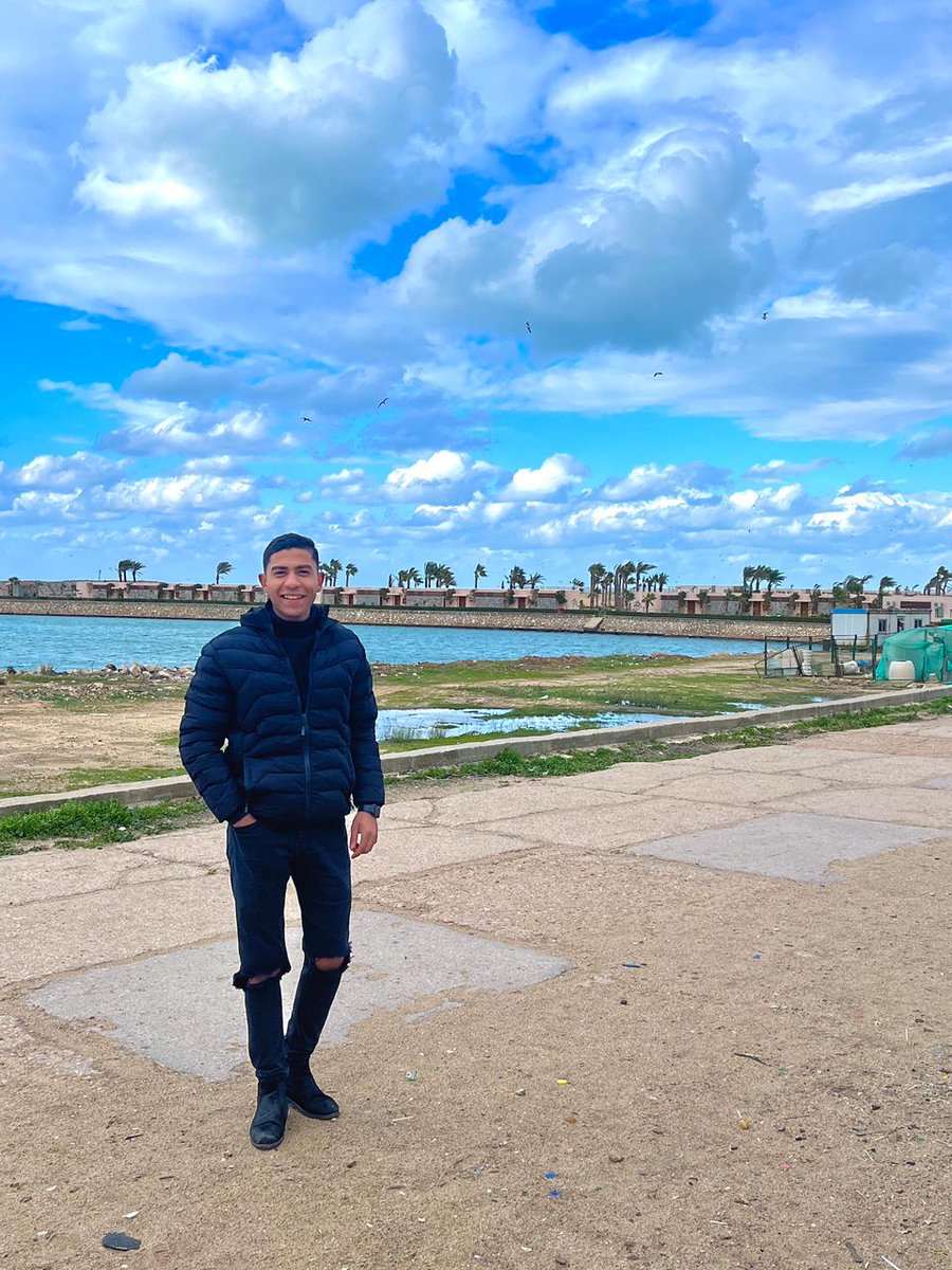 MohammedKaamall's tweet photo. 🖤🌊 https://t.co/B1IiElhg4P