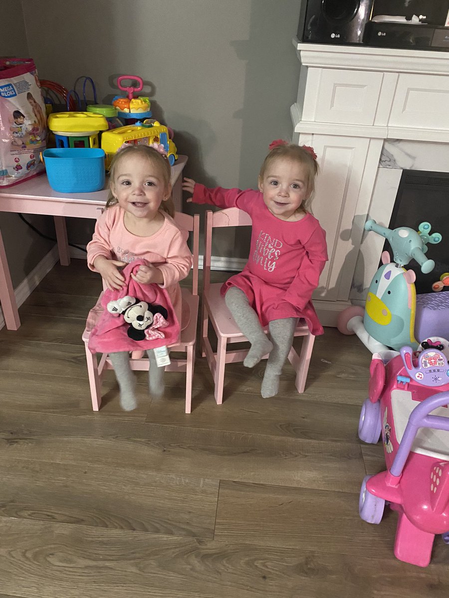 MissMillarCYC's tweet photo. Be the change you want to see in the world.
#pinkshirtday #raisekindhumans #kindvibesonly #spreadkindnessnotgerms #kindtwins #preemiewarriors @HCDSB_MHWB https://t.co/gsvzRF0SQP