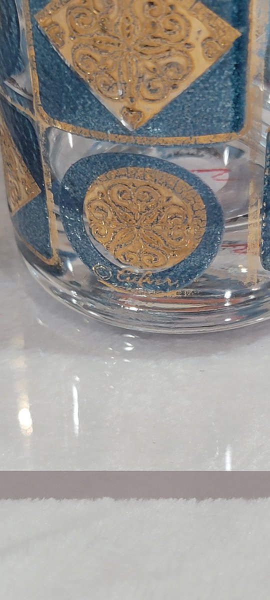 AsBornJoseph's tweet photo. Vintage Signed Culver Glasses!! Gold and Turquoise..On Sale Now $129.00!! @AsBornJoseph https://t.co/gS2Hlz3jWH #asbornjoseph #vintage #vintageglassware #culverglass #vintageitems #vintagestyle #antiques #collection #sale https://t.co/NT4dQUztWE