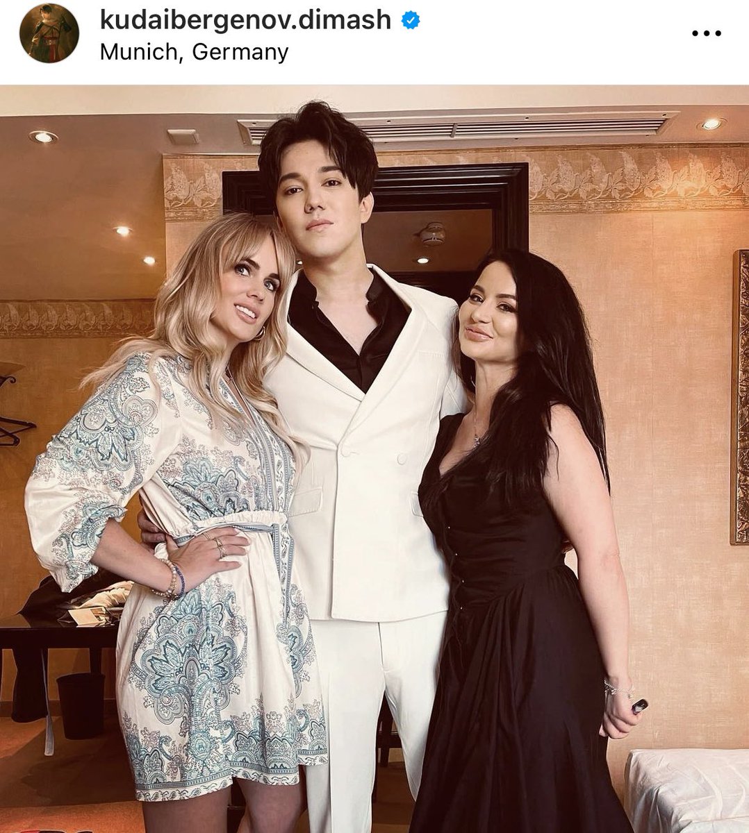 Streamingqueen's tweet image. Go away girls 😌let him alone😤😤 #Zhalyn 
#ElAmorEnTi youtu.be/L7PML9UcKwE @dimash_official