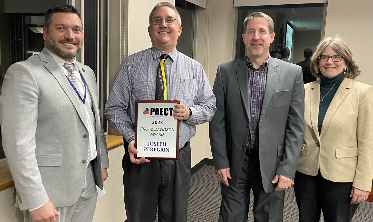 DipalKapadia's tweet photo. Celebrating success of a 10th grade student in Culinary program @LehighCTI and @joeperegrin for winning an award from @PAECT at LCTI JOC meeting! https://t.co/iZIFXgwhIR