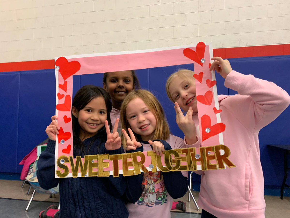 bgcws's tweet photo. Our Pink Shirt day was Jam Pack packed full of togetherness! โบ๏ธ
#sweetertogether #bgccan #hersheyscanada #kindnessmatters #afterschoolprogram #bgcws #pinkshirtday https://t.co/tcGeQzC025