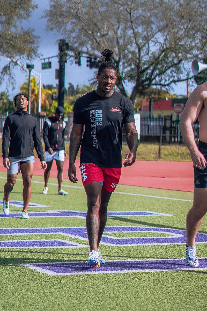 JCope1era's tweet photo. “Keep working Jabo they don’t see the vision.” 🗣 https://t.co/XfgkwUjCT4