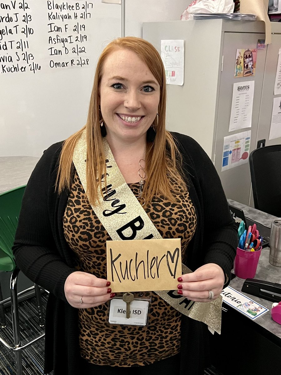 HofiusSunshine's tweet photo. We have some more February birthday S/Os!!! Happy belated birthday to @AllyssaKuchler &amp; @JennLushbaugh! We love y’all and are all so lucky to have you here at Hofius. Hope your days were great!! 💛☀️🎈🎉 https://t.co/9QG0UV1tiO