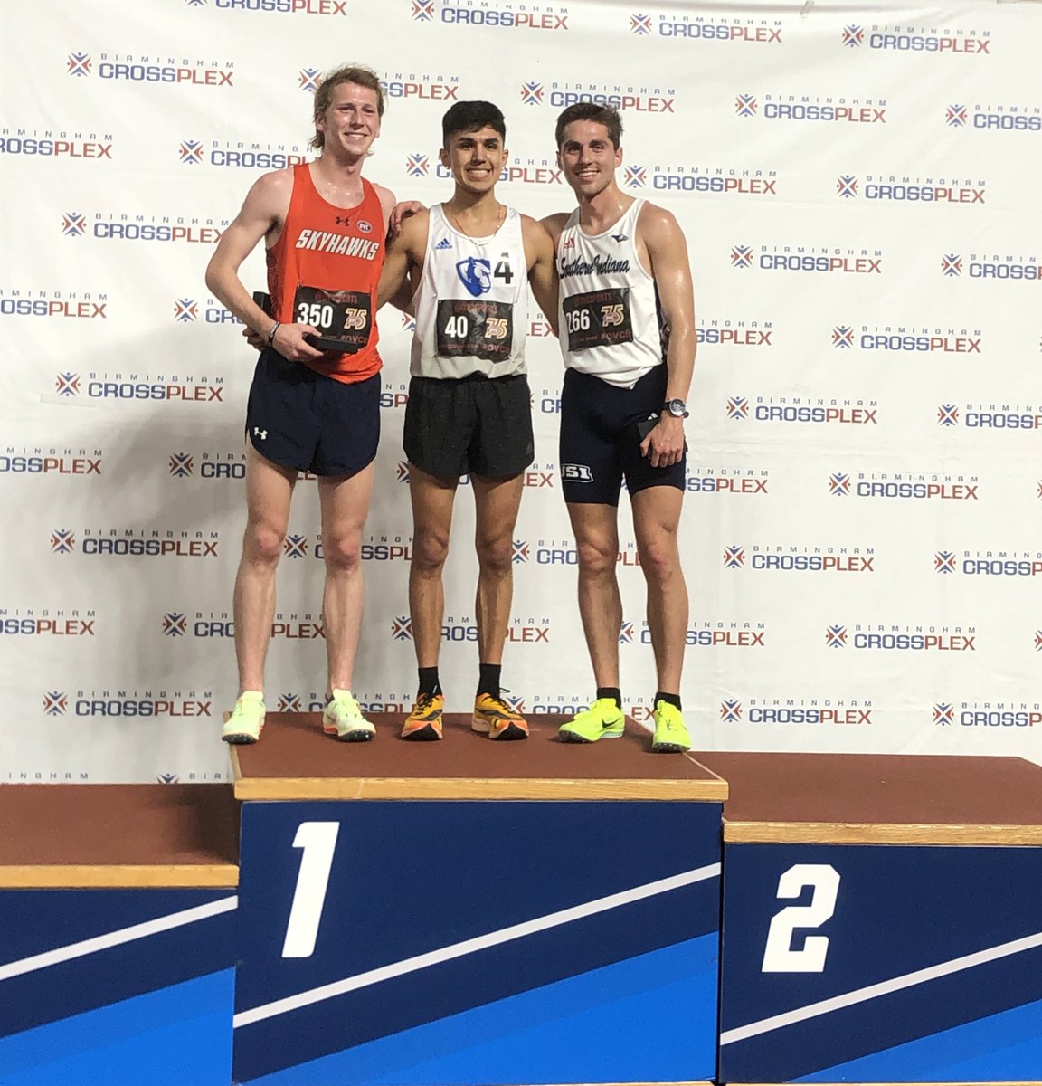 EIU_TF's tweet photo. Jaime Marcos wins 🥇 in the Men’s 5k!!

#EIUTF | #BleedBlue https://t.co/CcNExYAQbE