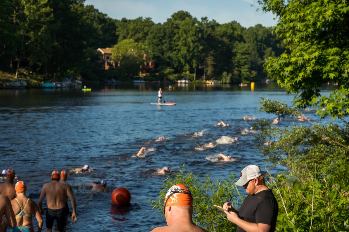 JMLakeSwims's tweet photo. And we're off... 

Reston Masters is pleased to announce the 35th JMLS Lake Swim to be held in Lake Audubon, Reston on Sunday May 28, 2023 (Memorial Day Weekend).

Sign up now at https://t.co/eqZJ2e0mDP

#swim #memorialday https://t.co/XbxNAmlsP8