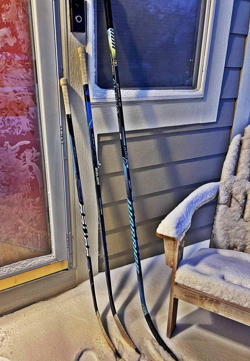 J_Sands85's tweet photo. @katie_gaus @Avalanche #sticksoutformaxy https://t.co/mDteCZ9it2