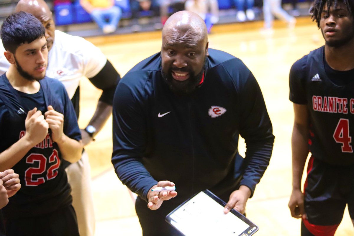 FINAL:

Belleville East 69
Granite City 35

Warriors finish season with 16-15 record.