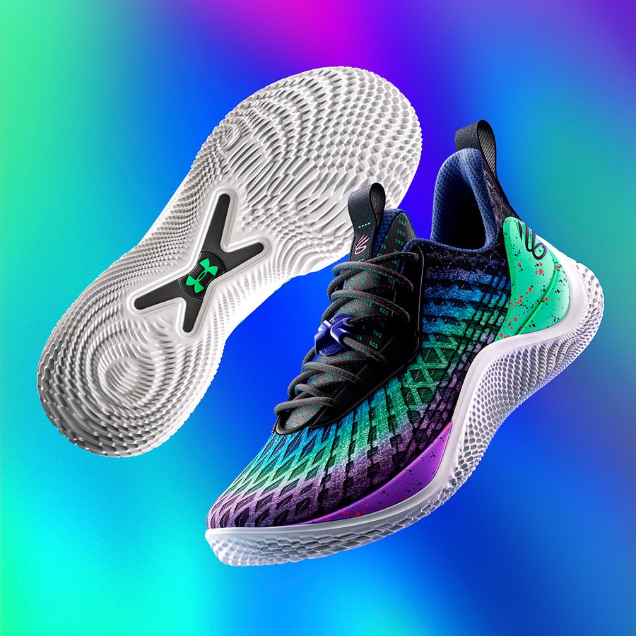 Ad: Under Armour Curry Flow 10 'Northern Lights' on sale for $90 + FREE shipping, use code FNLFAM => bit.ly/3V36VIc