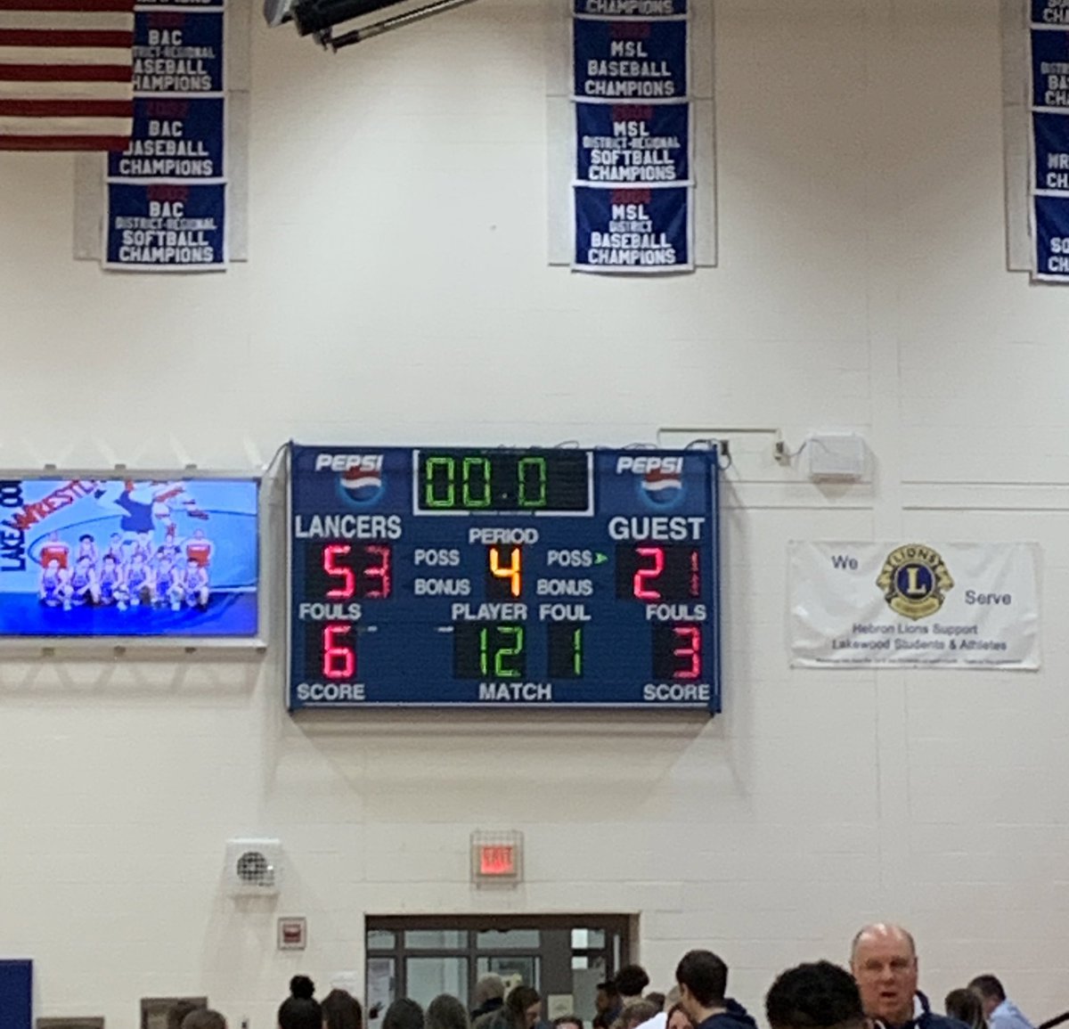 coach_leff's tweet photo. W. 53-21. โ ๏ธ #BeatHartley @BlueAcesBball @GV_Blue_Aces #GranvilleSTRONG https://t.co/1qCihsFBeM