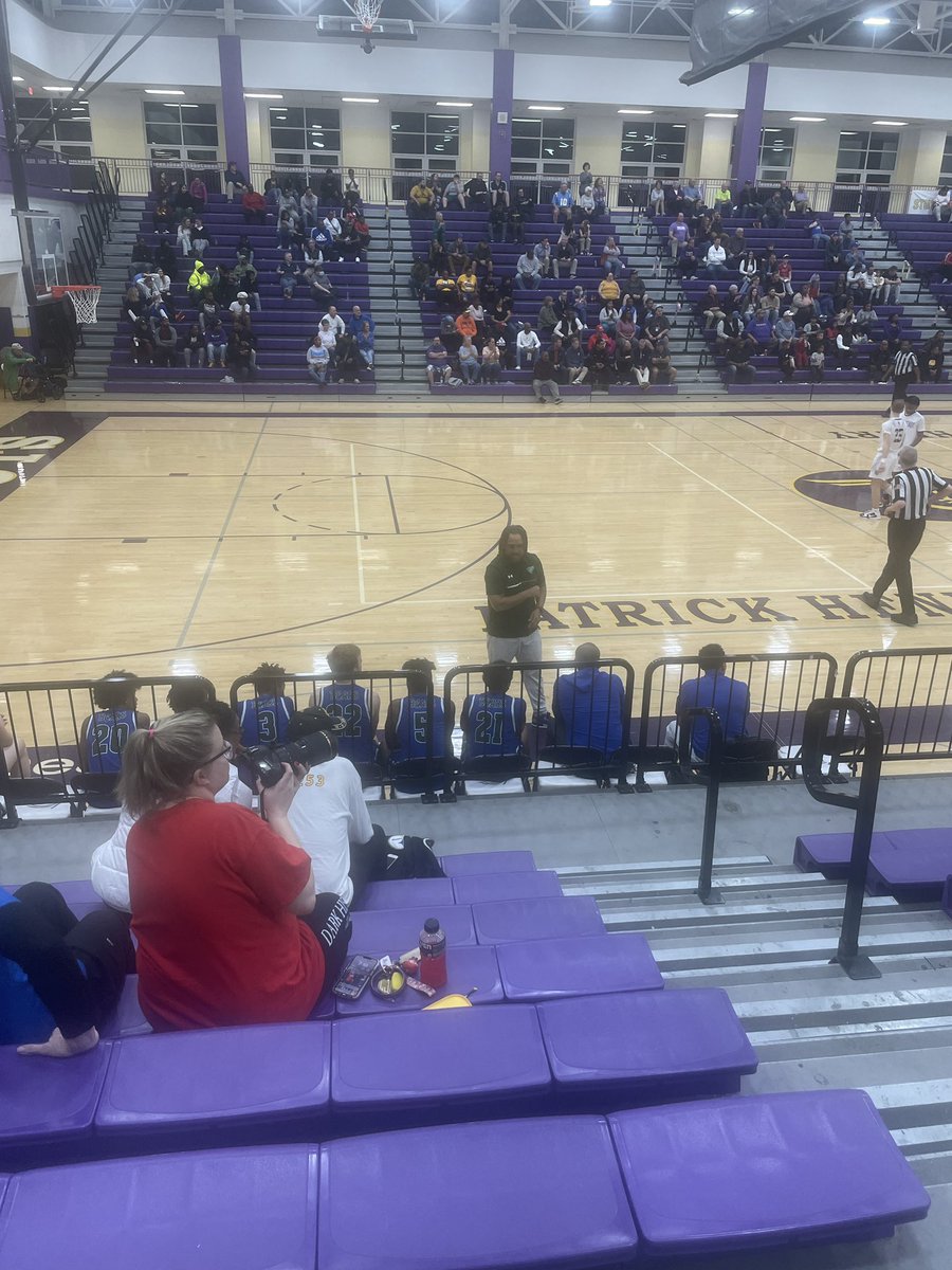 CoachGShockley's tweet photo. Great to see former players coaching and making a difference!  Keep up the great work @Action_Jaxin working with those young kids! https://t.co/DA7YI4lrT9