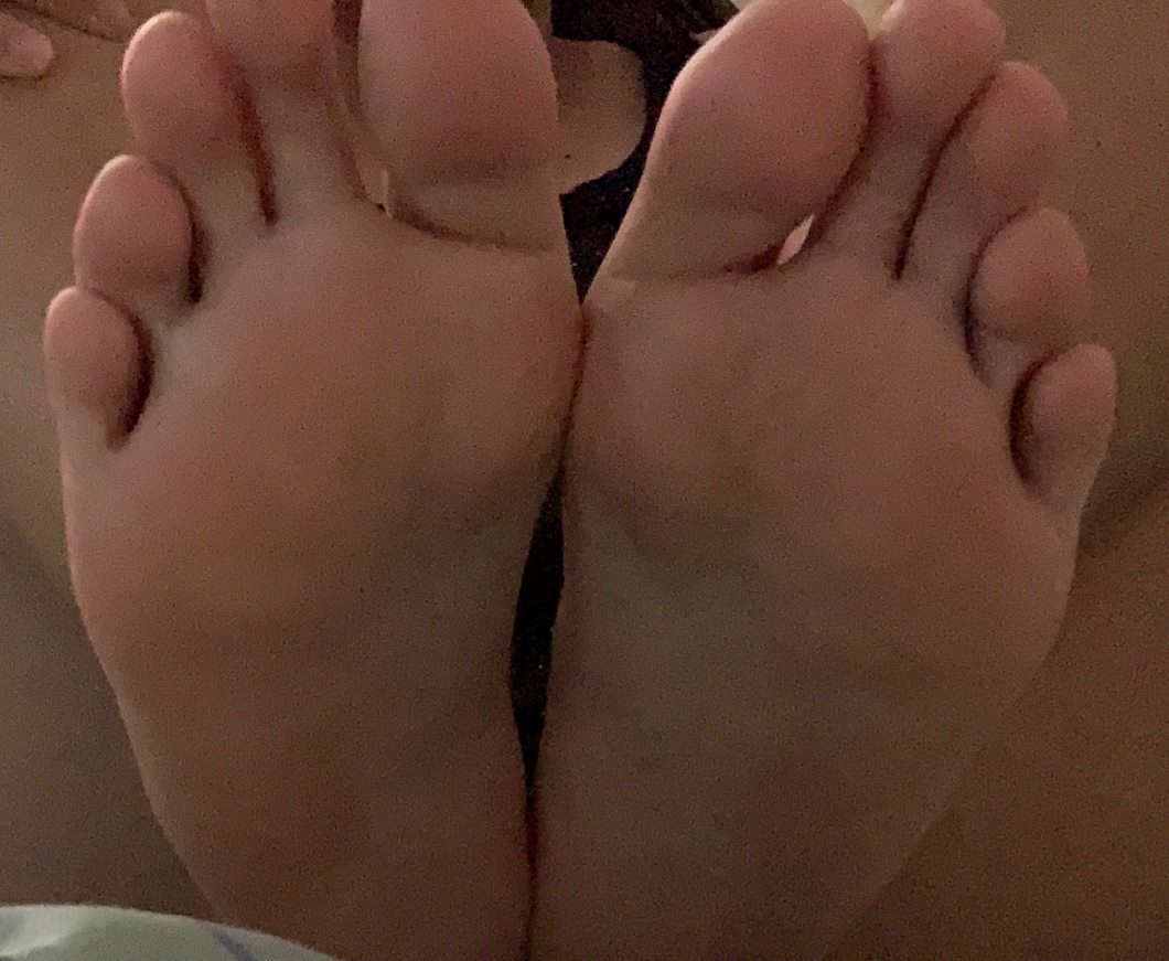Sunshineeforu's tweet photo. @Feetfinder Done https://t.co/jG5KvNGun3