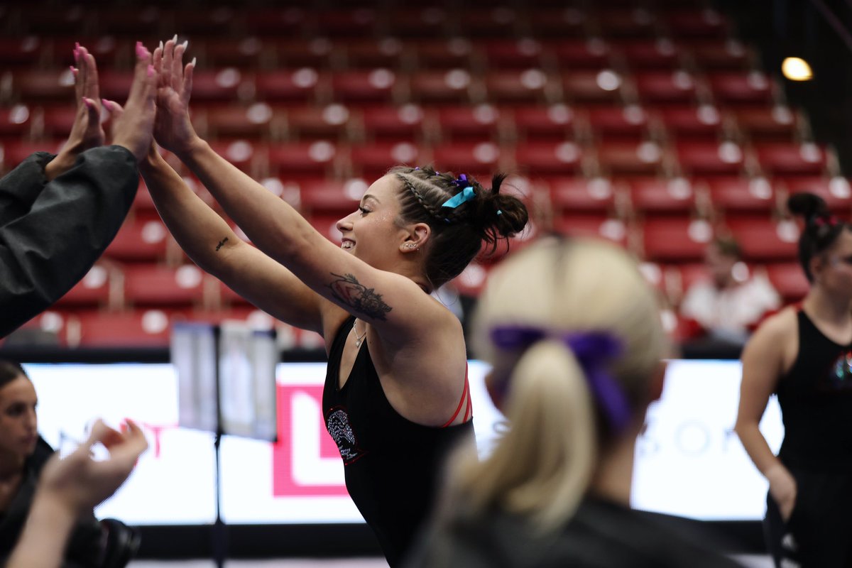 SUUGym's tweet photo. OUR 2023 MY CAUSE MEET STARTS IN 30 MIN ⚡️❤️‍🔥

See you in the AFEC!

#OneFamilyOneFight x #TBirdNation x #RaiseTheHammer https://t.co/4Oy0kJwbT4