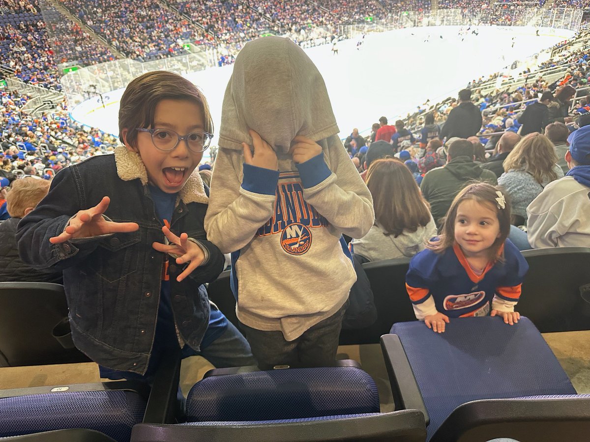 Kathryn Cazes tweet media