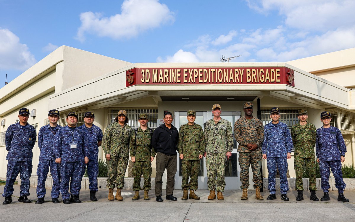JGSDF Maj. Gen. Shingo Nashinoki, commander, Amphibious Rapid Deployment Brigade, and JMSDF  Rear Adm. Motoyuki Kanezashi, commander, Amphibious and Mine Warfare Force, visited TF 76/3 to discuss naval integration and tour the Integrated Littoral Warfare Center Feb. 16, 2023.