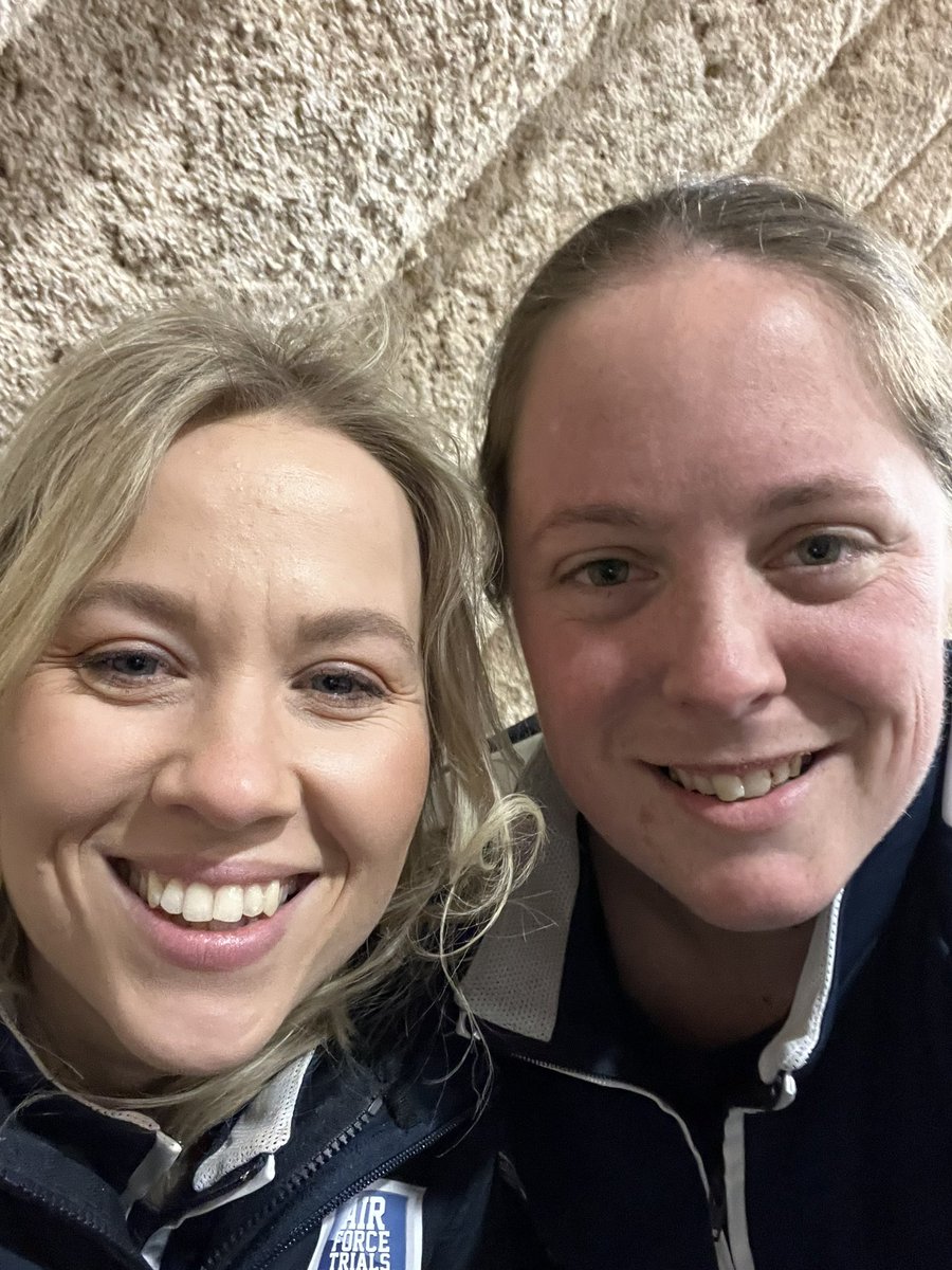RachWilliamson0's tweet photo. Day 2 at the US Air Force Trials. We’ve had snow, wind, rain and sun today! Schedule is starting to pick up with multiple sports training and prelims.

Let’s go UK, let’s go! 

#TeamUK @PoppyLegion @DefenceHQ @AFW2 @UKinUSA @NellisAFB #USAFT #AFW2 🇬🇧 🇺🇸 https://t.co/vLMxEoyAzM