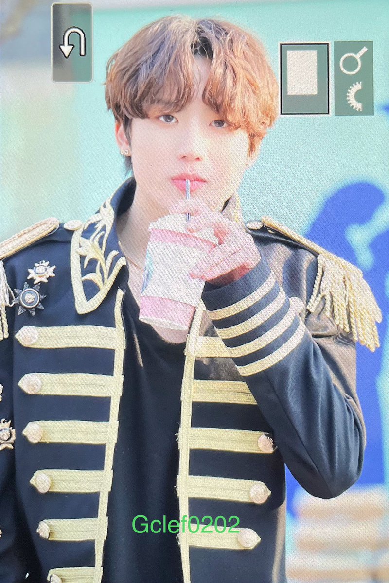 Gclef0202's tweet photo. 230223 커피 한잔 할래요~?☕️

#이건우 #건우 #저스트비 #GEONU #JUSTB #프리뷰 #Preview https://t.co/0Q5RmPbC40