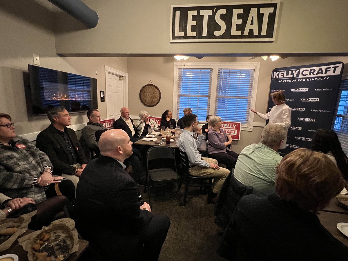 KellyCraftKY's tweet photo. Another great stop on our #kitchentabletour at the Washington Square Café in Burlington where we discussed the importance of education and everyone having a seat at the table. https://t.co/xxWhYdq4hJ