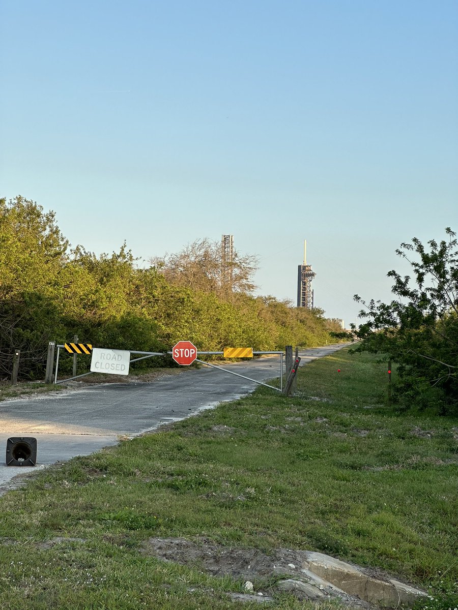 Tina4Rockets's tweet photo. Out of my skin excited … they let me escape my analysis dungeon &amp; go on a field trip to #KSC! I couldn’t get too close to the launch pads (I wandered around trying to avoid the guards 😬😂), but with any luck, I’ll get to see a SpaceX launch from the facility tomorrow! 🚀 https://t.co/b1kLhoArSh