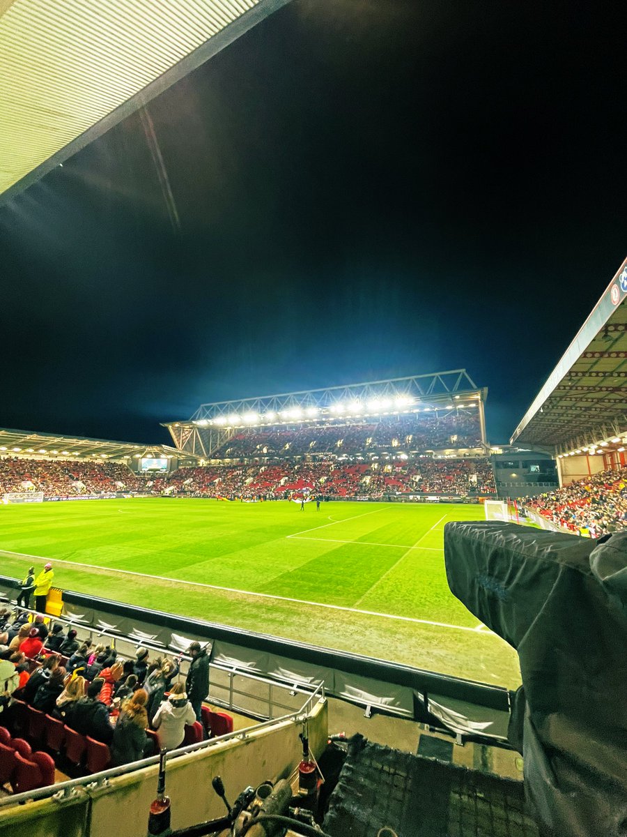 Well that was a long day, Final day of the Arnold Clarke Cup nice to see the <a href="/Lionesses/">Lionesses</a> lift another trophy double game on the SS always nice 👍