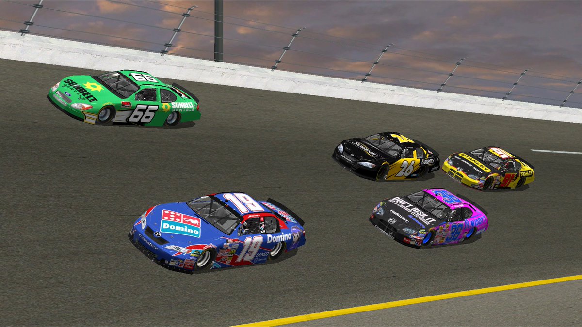 stickbug_en's tweet image. Well, well, well... P2 in qualifying and a strong showing for MOST of the race... Fiore entered the final three laps in a very strong position with a great shot at the win. Unfortunately, the caution came out, and the race ended there. Still, a strong runner-up finish.