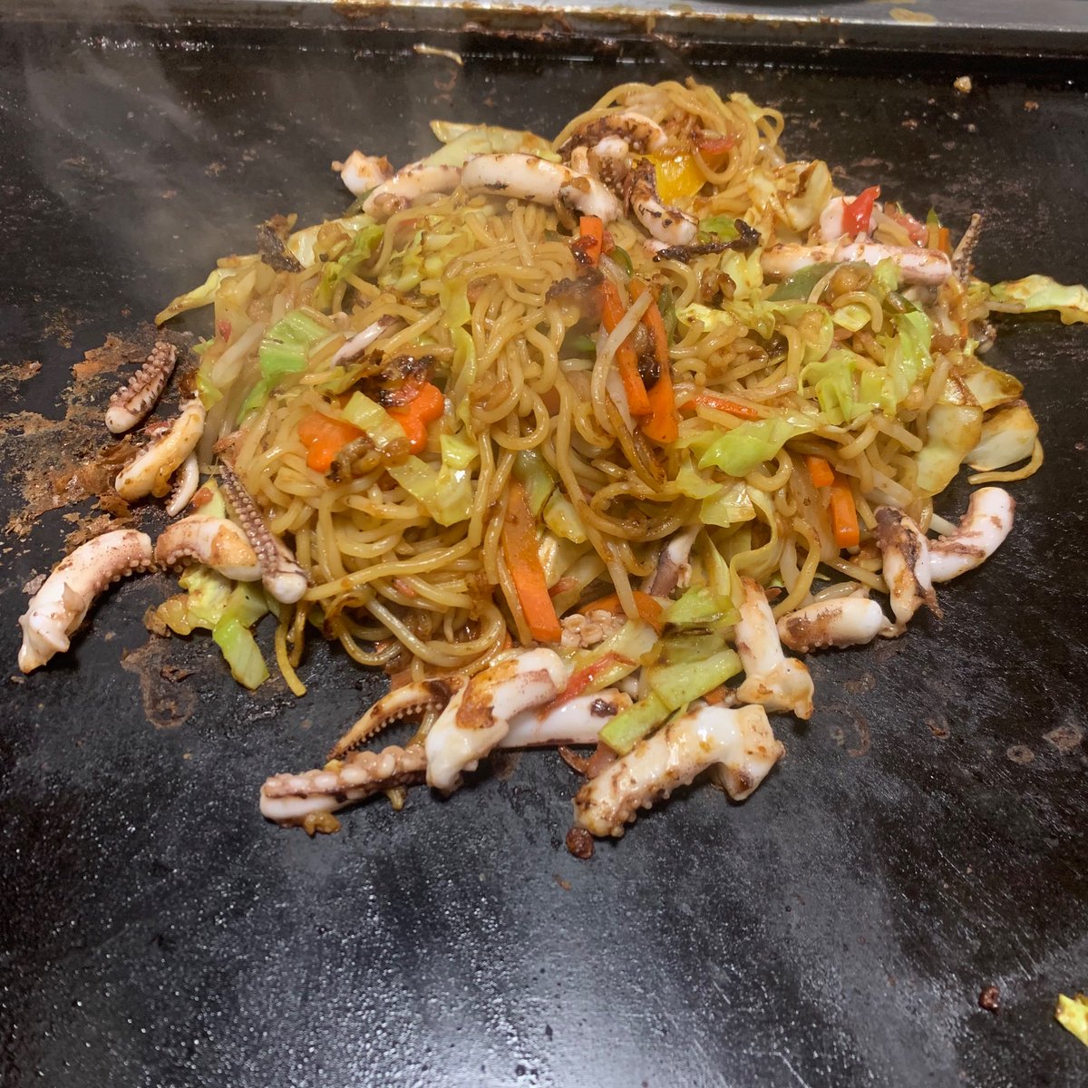KOTOGOURMET's tweet photo. 店名: 味な店 なかちゃん
住所: 〒135-0062 東京都江東区東雲１丁目６−２７
◆お好み焼き
エビなどが入ったお好み焼きでふわふわな生地と特製ソースの相性が抜群！
◆イカやきそば
イカの歯ごたえが抜群で食が進みます！
https://t.co/QLYxfLPfD1
#江東グルメ https://t.co/UWvOnpDm7G