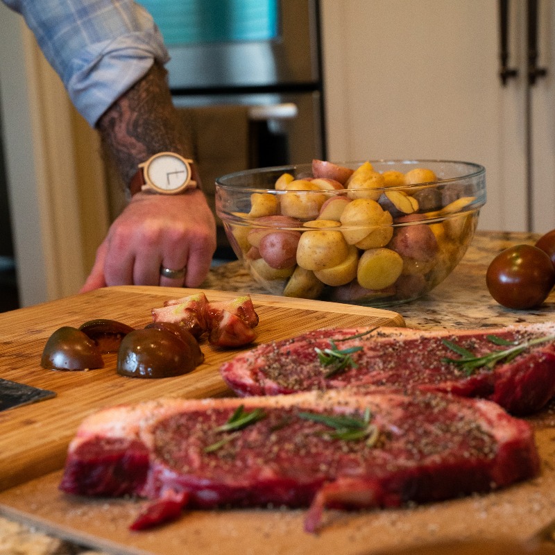 the_dadchef's tweet image. I'm a home cook feeding a family of four.

I love everything about the cooking process, from prep to tasting and it allows me to detatch from life and relax.

Cooking at home is an amazing experience, so come along with me if you love home cooking too and let's learn together!