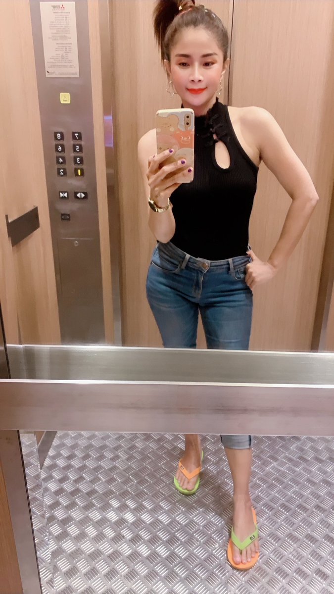 A-N-N-Y👉ผู้หญิงตัวเล็ก👈 tweet media