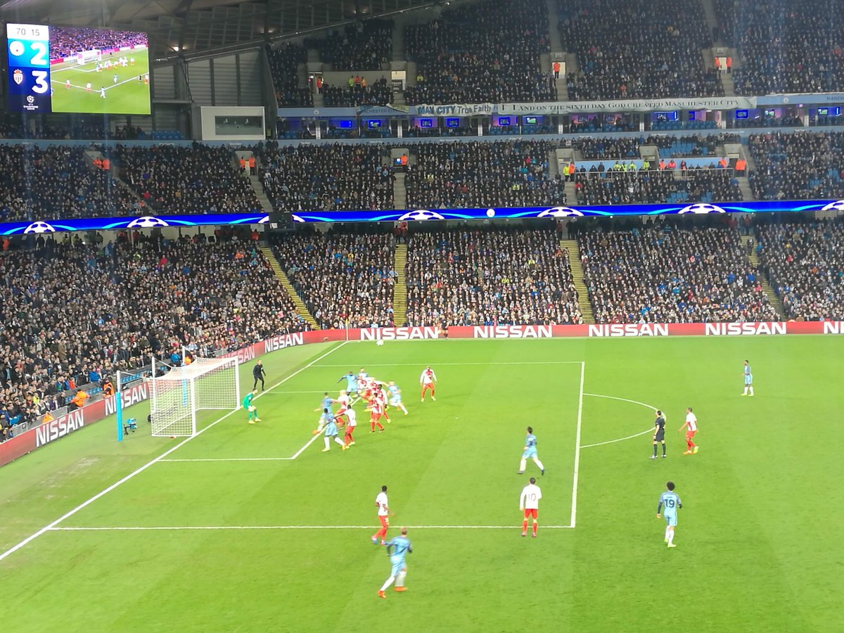 LEO_CORREDORV's tweet photo. @Sebasvargas1200 Ese día, estar en el Etihad Stadium, viendo Manchester City Vs Mónaco, viendo uno de los goles más lindos de la champions League https://t.co/sKpkUj8fRf