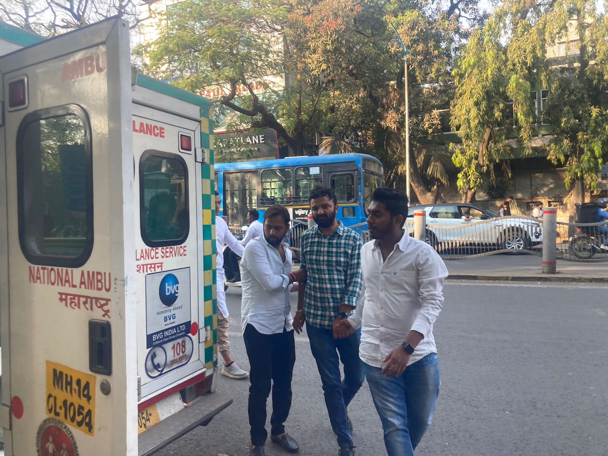 ये आर या पार की लढाई हैं, 
एक तर जिऊ जाणार
किंवा नोटिफीकेशन येणार!
<a href="/AkshayJainIYC/">Akshay Jain</a> <a href="/imshivrajmore/">Shivraj More</a> #MPSC_आंदोलन #mpscdescriptive2025