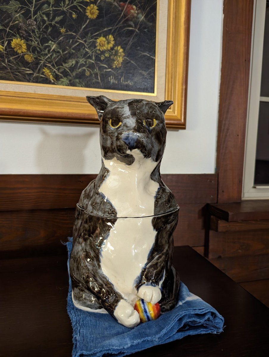 Made a cookie jar that looks like my fussy cat playing with a ball. This was Sarah's Christmas gift.