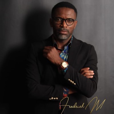 SAfmRadio's tweet photo. On our #WellnessFeature we find out how Do Men Define Strength?
We aim to understand how men see and define their strength.What are the makings of a man?How do men see this?
@FavoredAsa is joined by @Fredrick Mamabolo. @fmamabolo. Life Coach &Coporate Strategist
#SAfmSoundAwake https://t.co/S5xpDCVNWJ