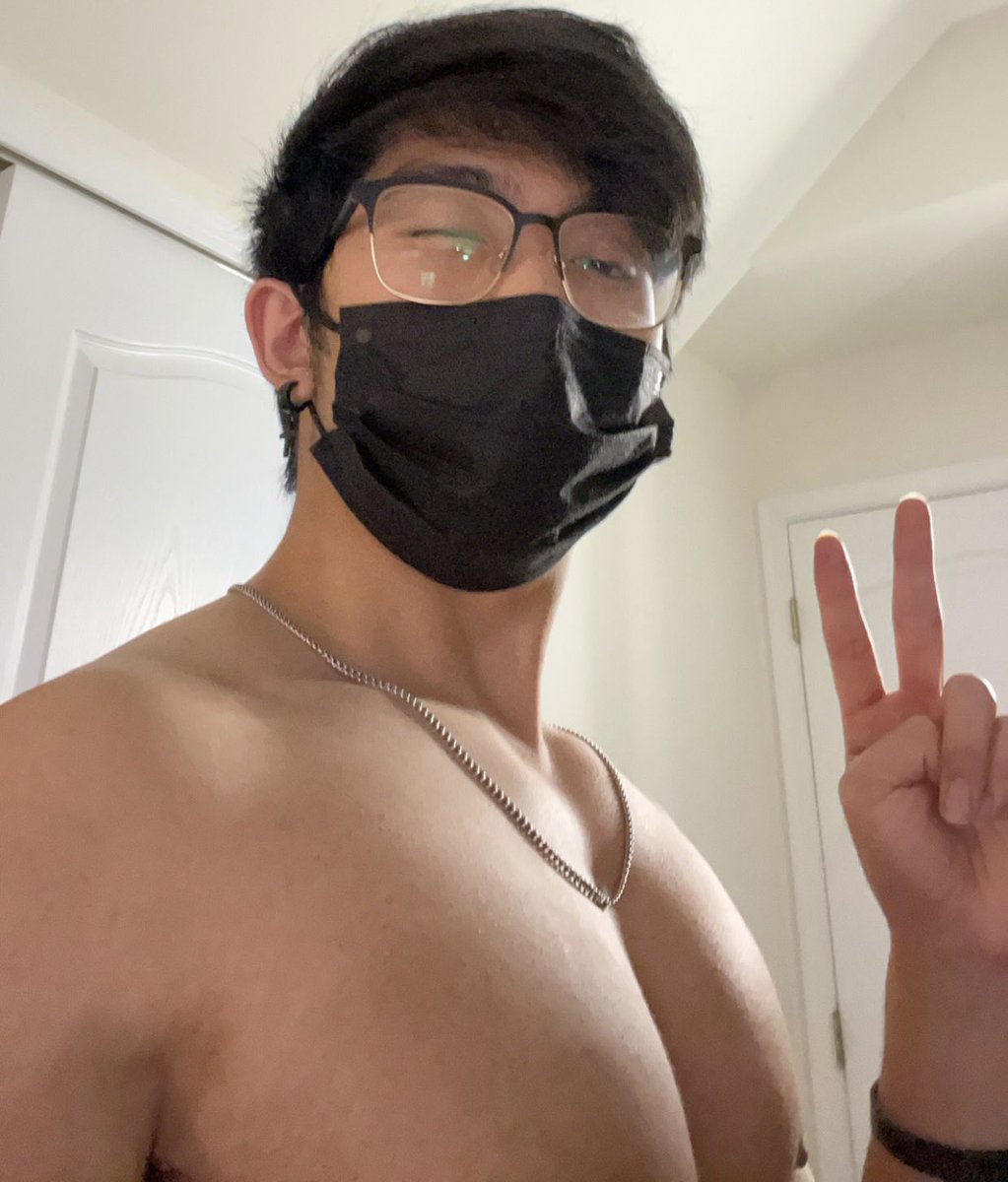 s e n on Twitter "pov you’re the necklace on my chesticles"