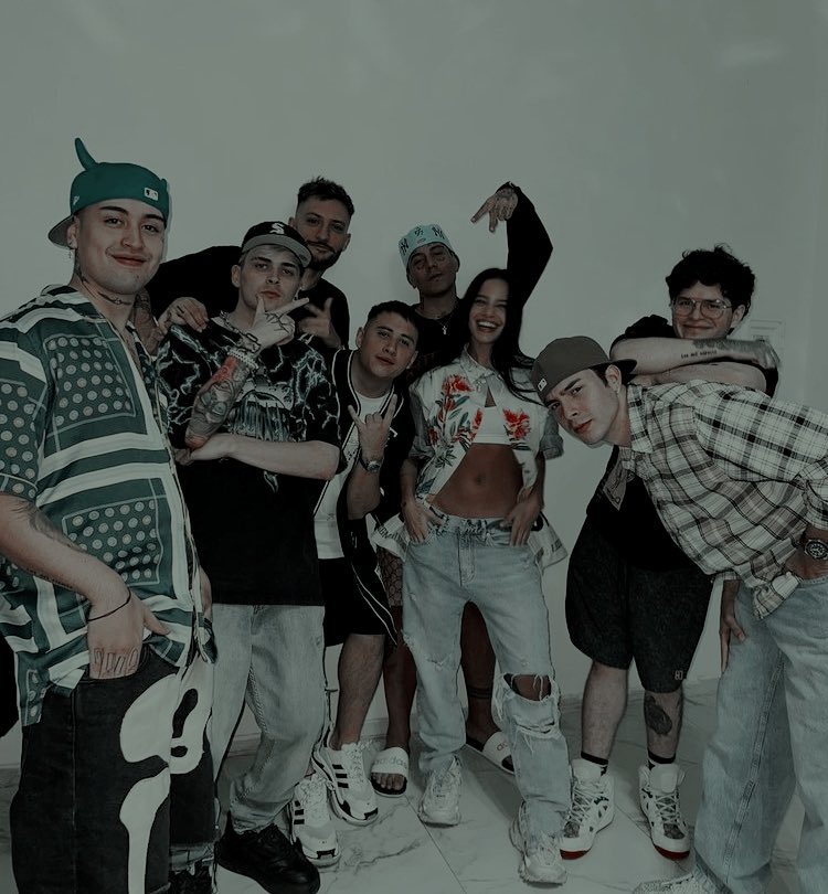 ⠀

                 ⌕  𝕷𝐎𝐎𝐊𝐈𝐍𝐆    𝕱𝐎𝐑 :

               𝓁os del espacio +  artistas 
⠀⠀⠀⠀⠀argentinos.⠀⠀⠀⠀⠀⠀⠀⠀⠀⠀⠀⠀⠀⠀⠀⠀⠀⠀⠀⠀⠀⠀⠀⠀⠀⠀⠀⠀⠀⠀⠀⠀⠀⠀