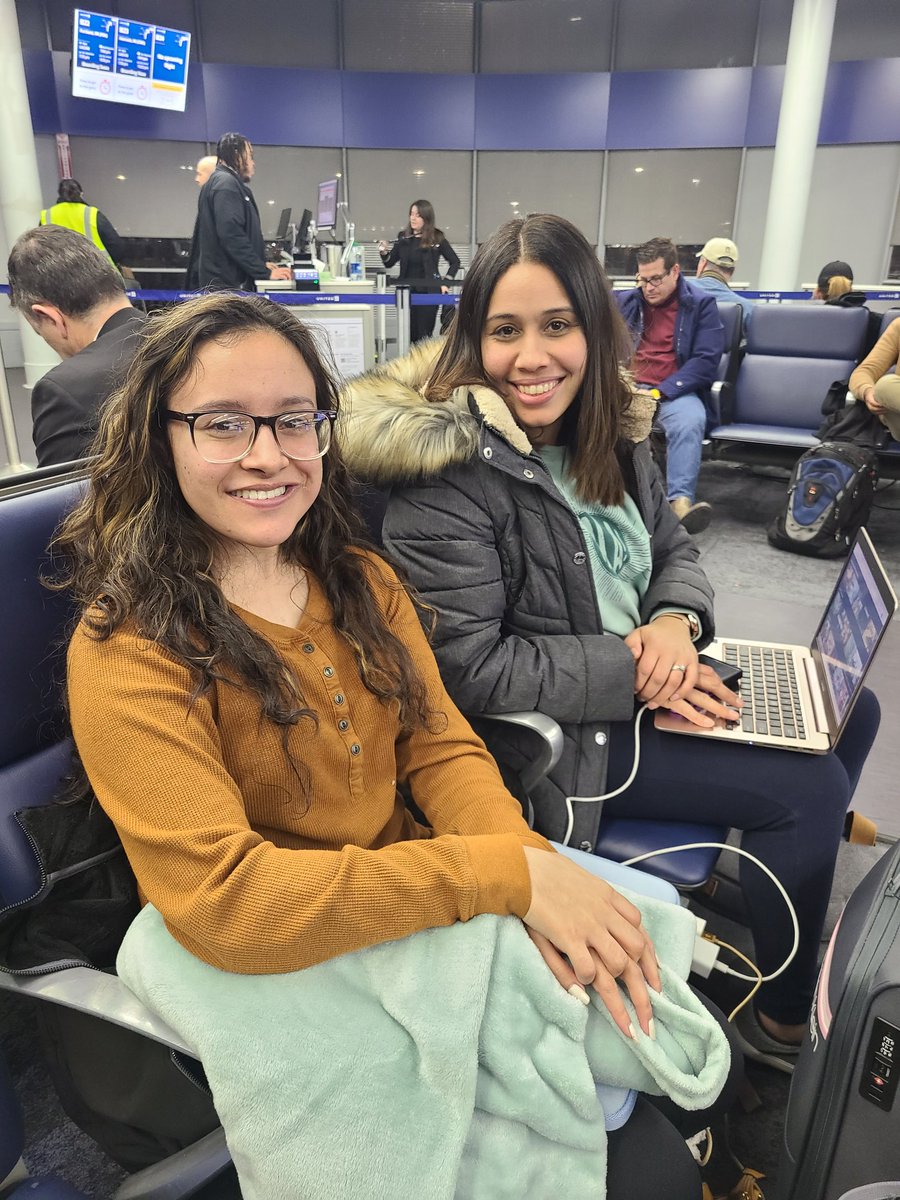 Guategirl1122's tweet photo. A little delay.. but we are on our way! #NABE2023 #Dual158 https://t.co/gGTyqbqFjl